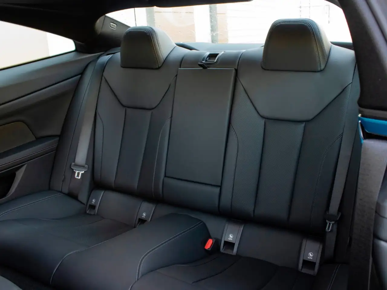 BMW 4 Series - Image 27
