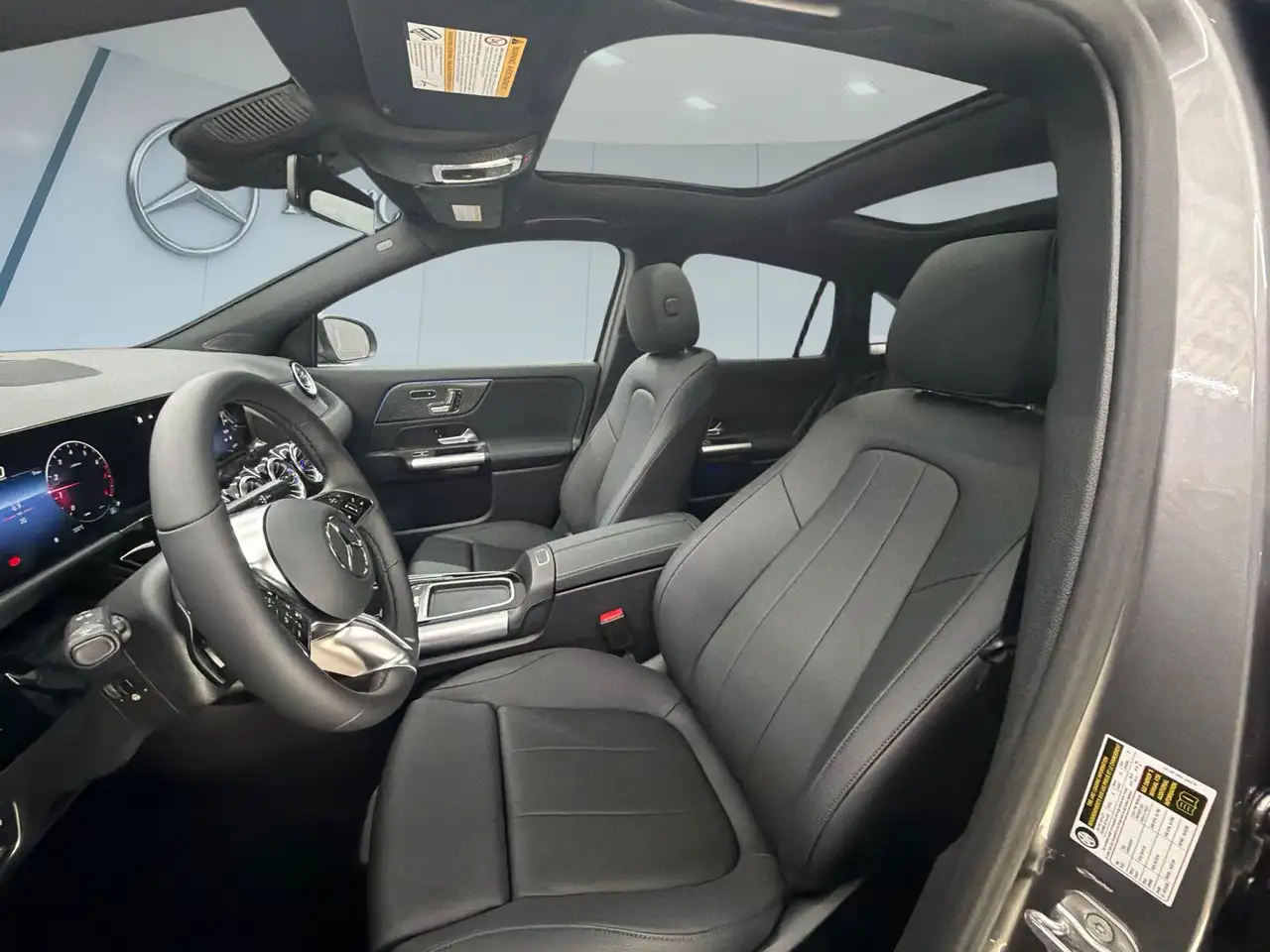 Mercedes-Benz GLA - Image 11