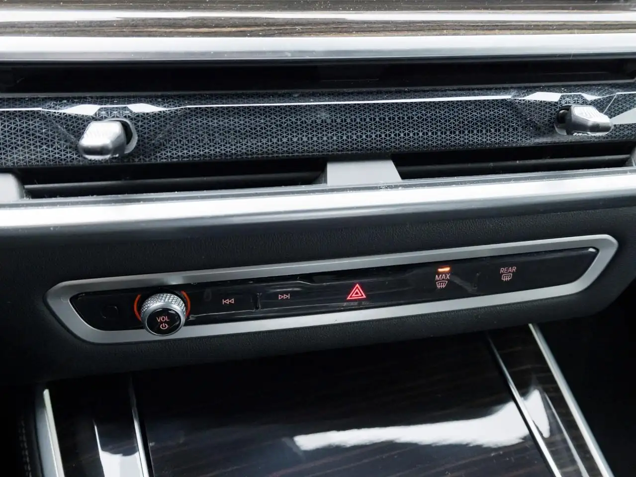 BMW X5 - Image 23