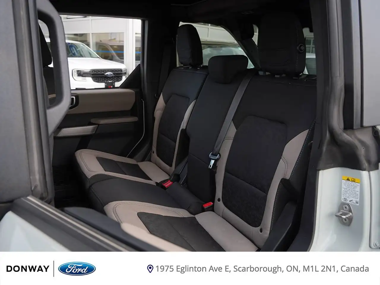 Ford Bronco - Image 12