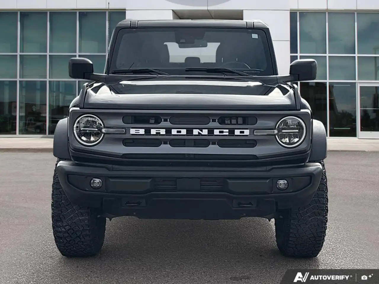 Ford Bronco - Image 2