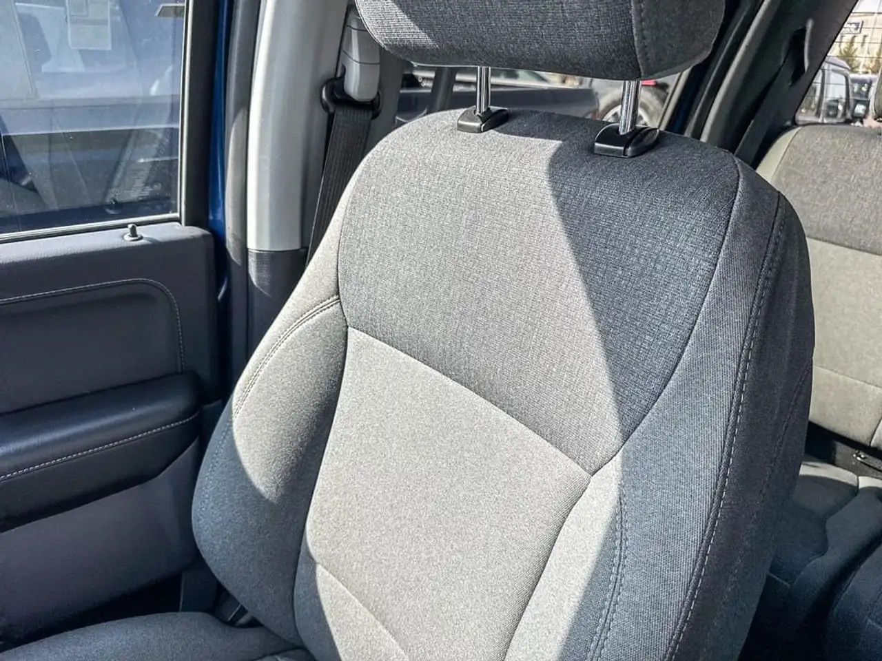 Ford F-150 - Image 26