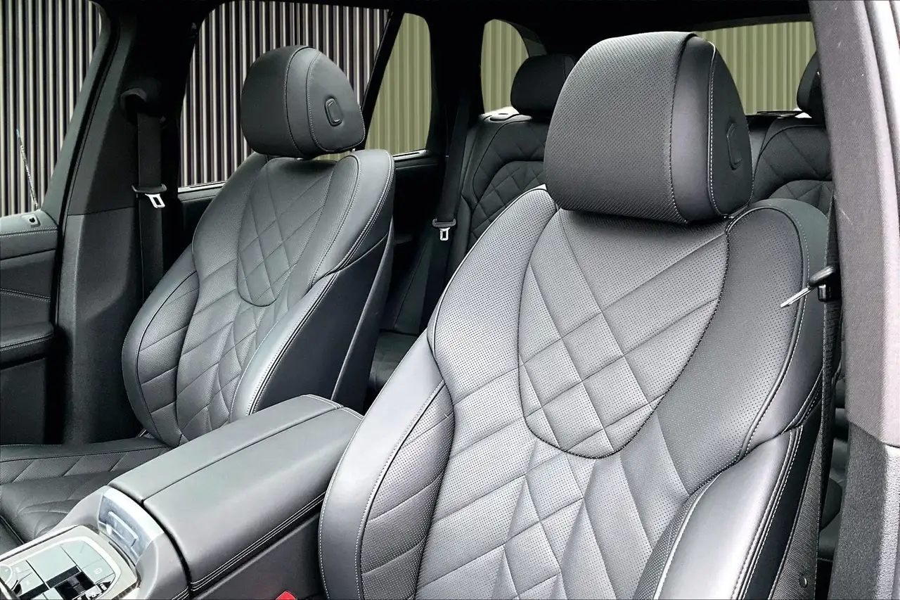BMW X5 - Image 21
