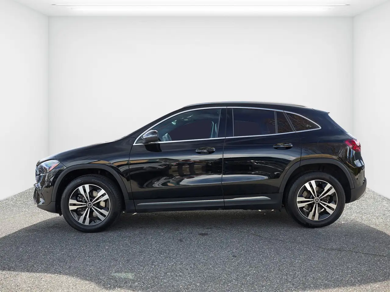 Mercedes-Benz GLA - Image 9
