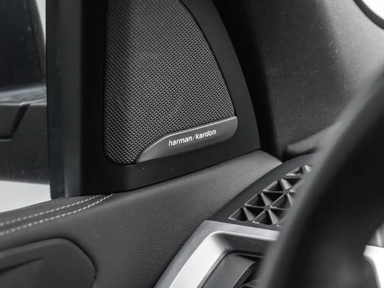BMW X5 - Image 15
