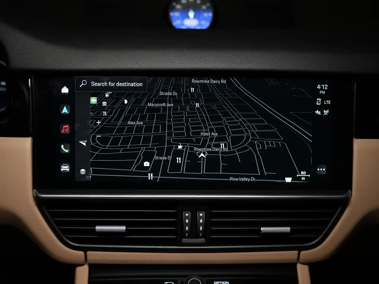 Porsche Cayenne - Image 12