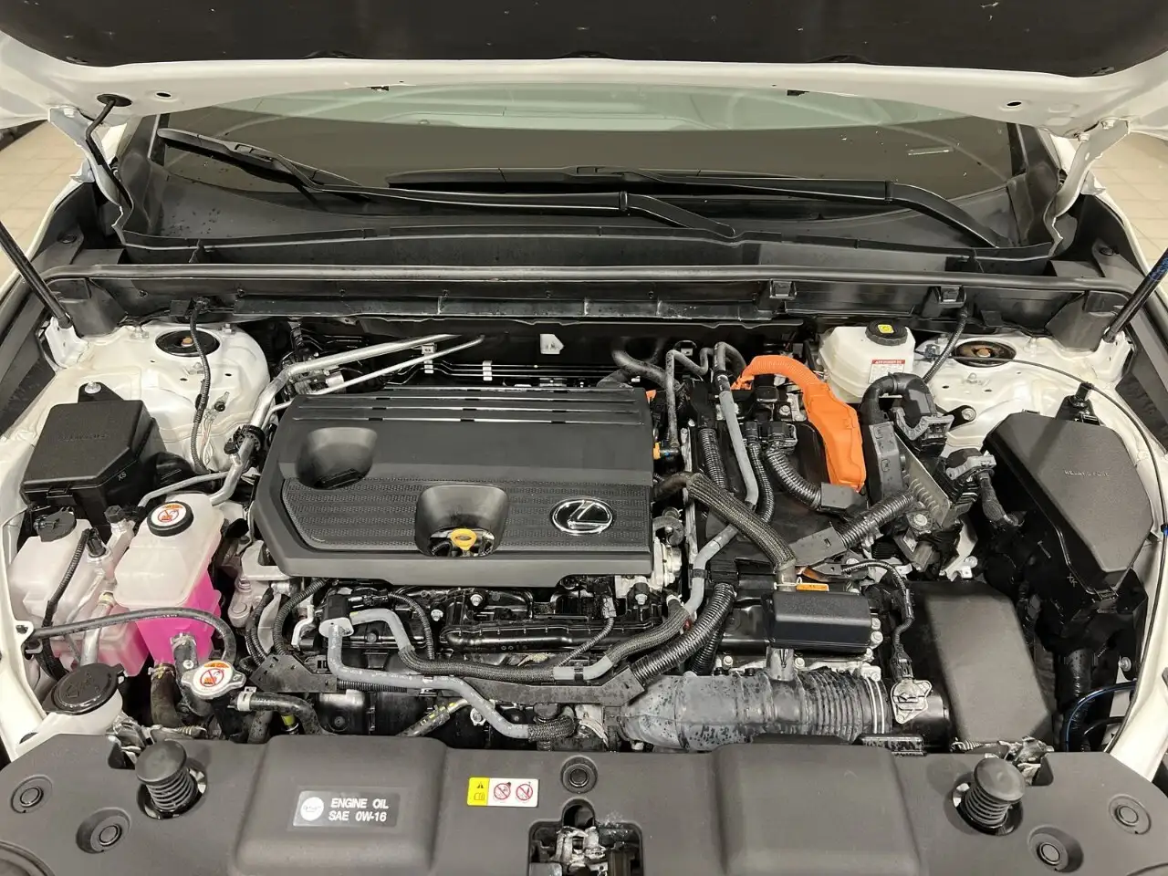 Lexus NX - Image 27