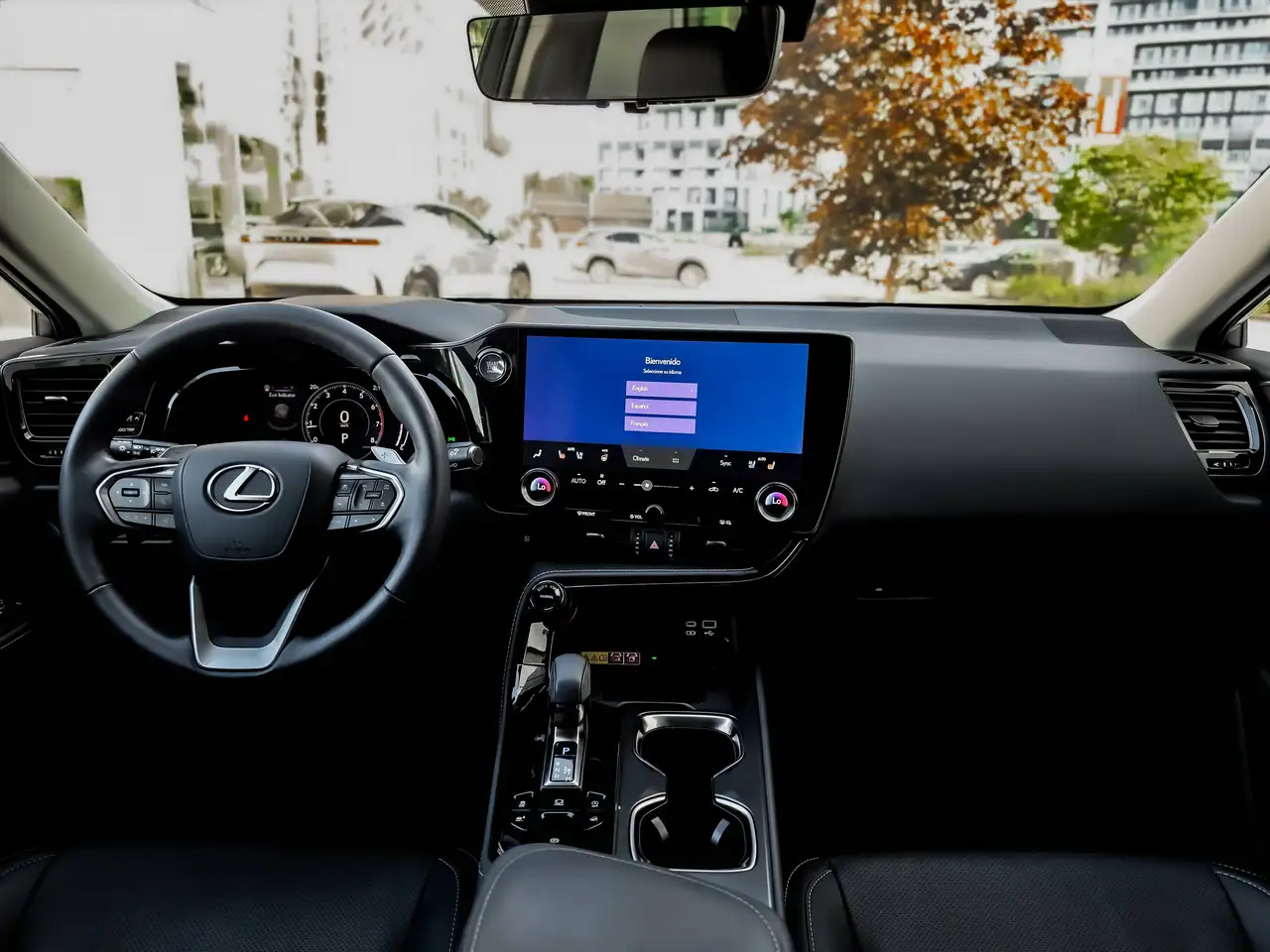 Lexus NX - Image 31