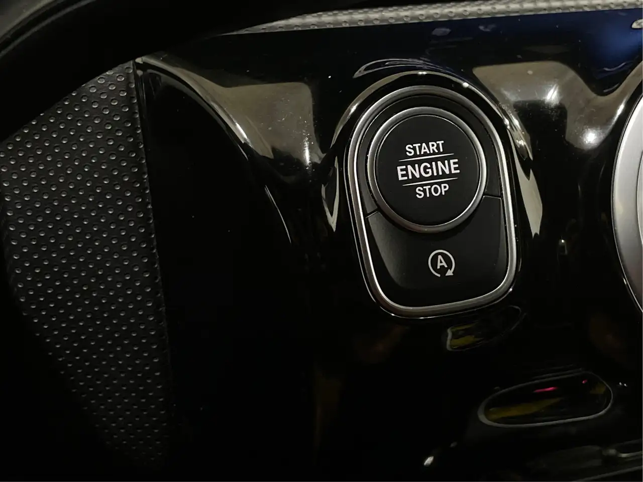 Mercedes-Benz CLA - Image 26