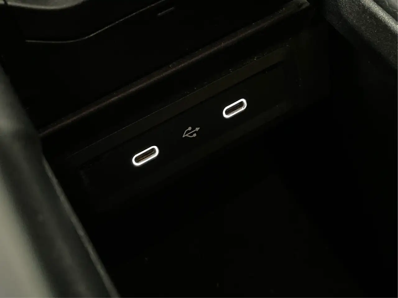 Mercedes-Benz CLA - Image 30