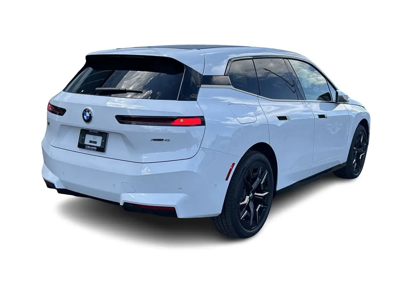 BMW iX - Image 14