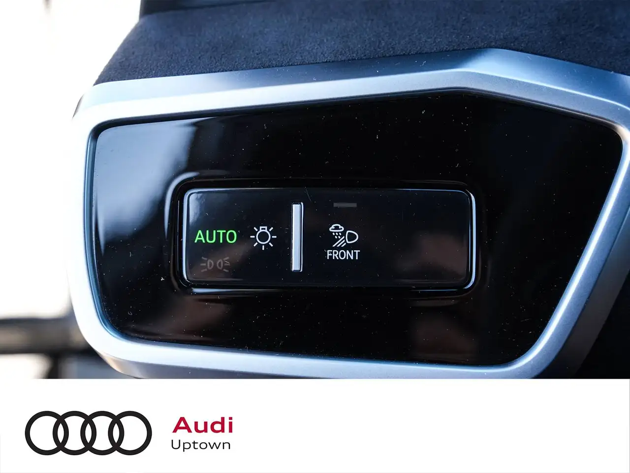 Audi RS6 - Image 32