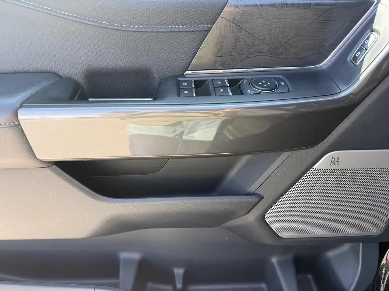 Ford F-150 - Image 11