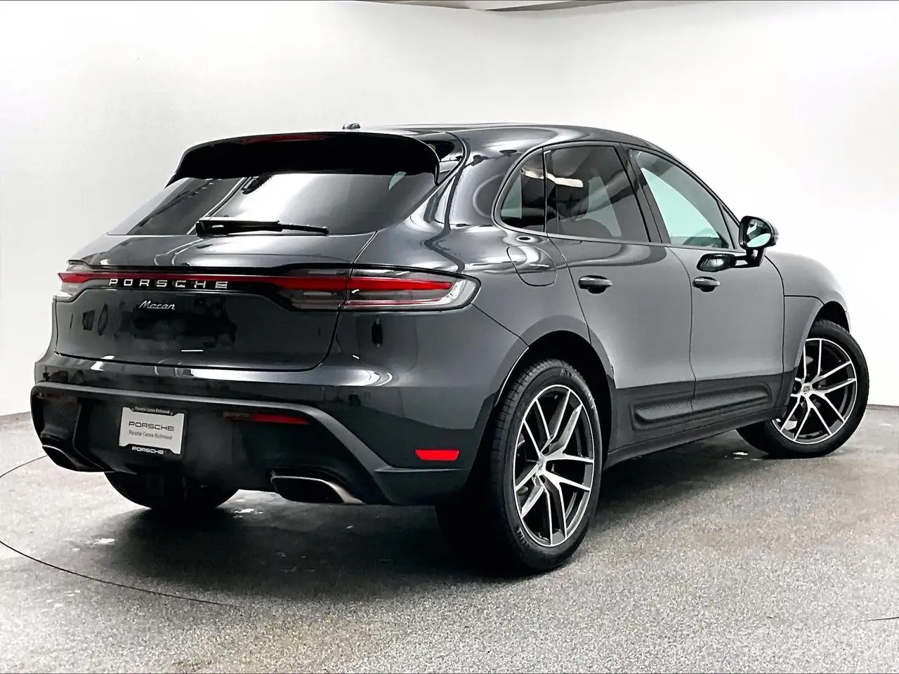 Porsche Macan - Image 5