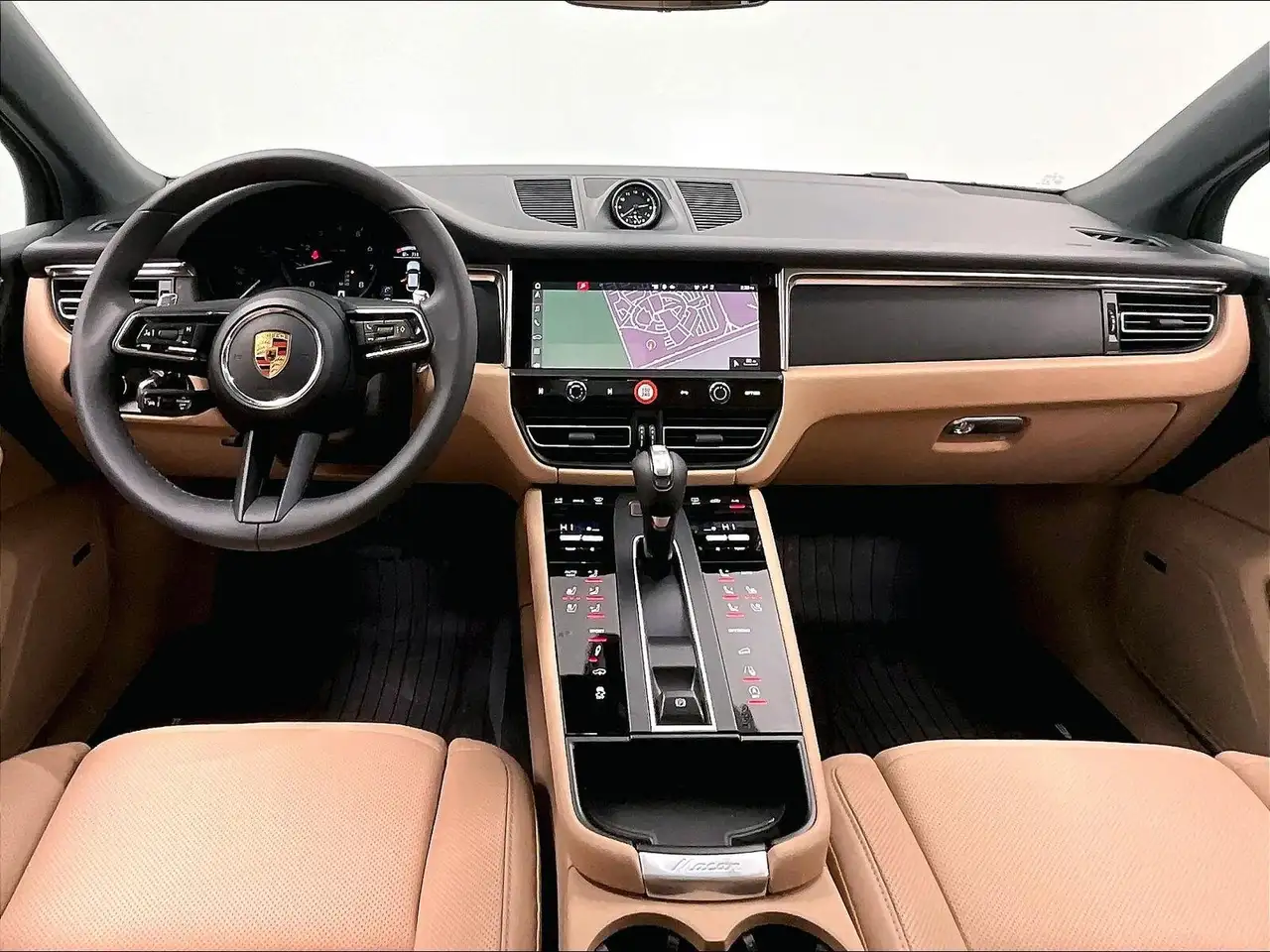 Porsche Macan - Image 11
