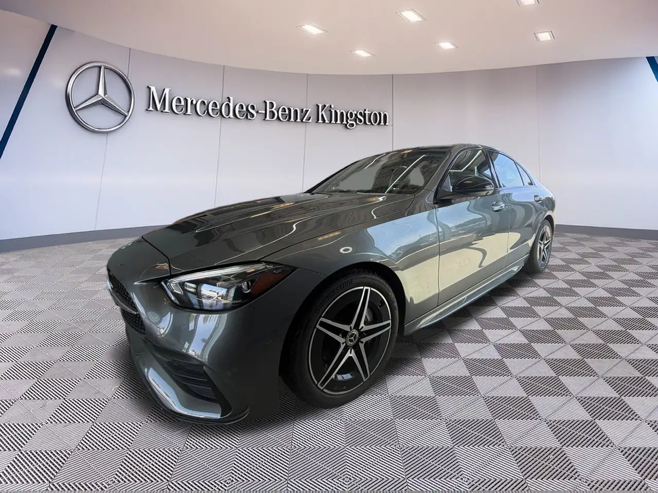 Mercedes-Benz C-Class - Image 11