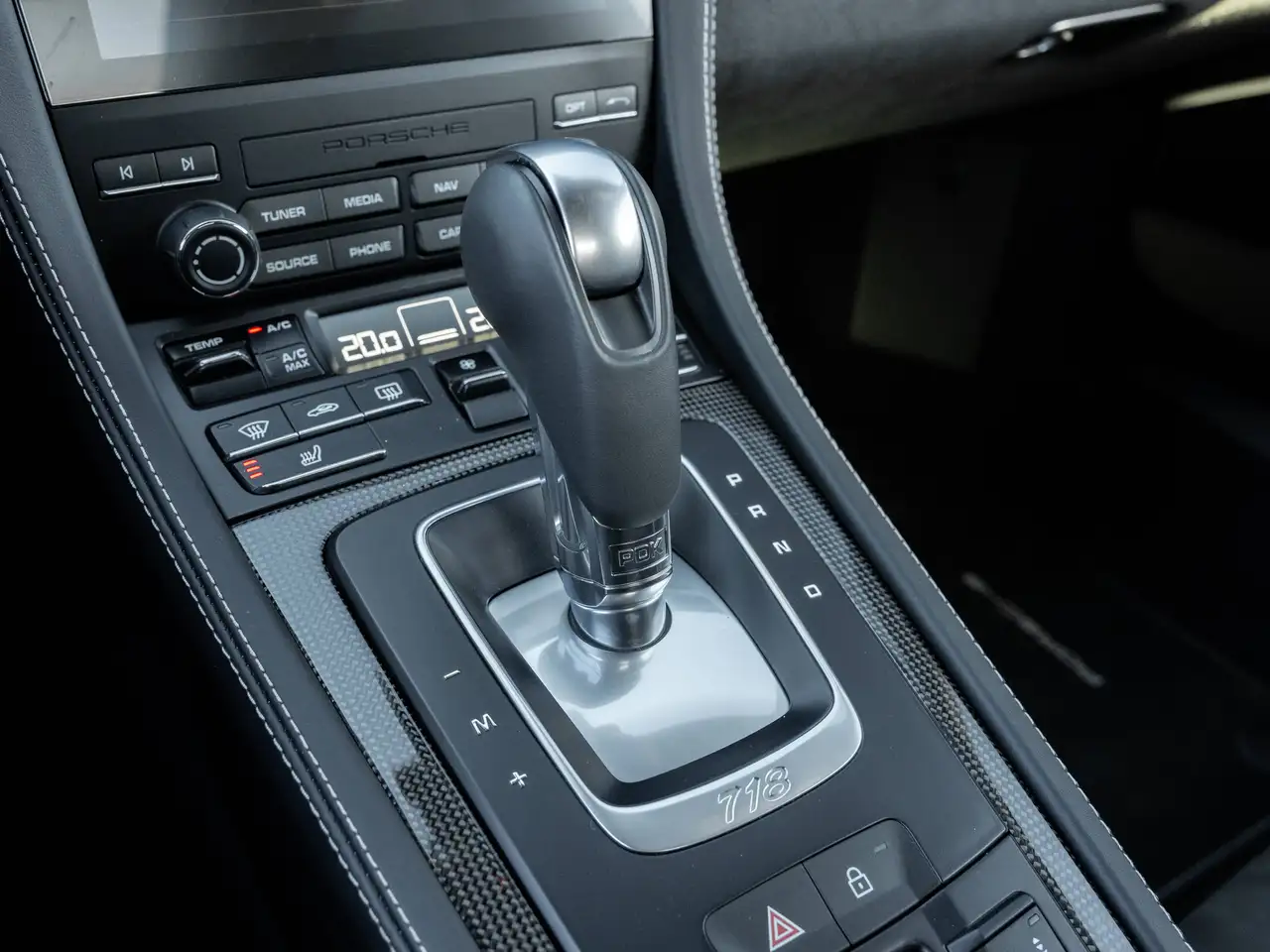 Porsche 718 Boxster - Image 30