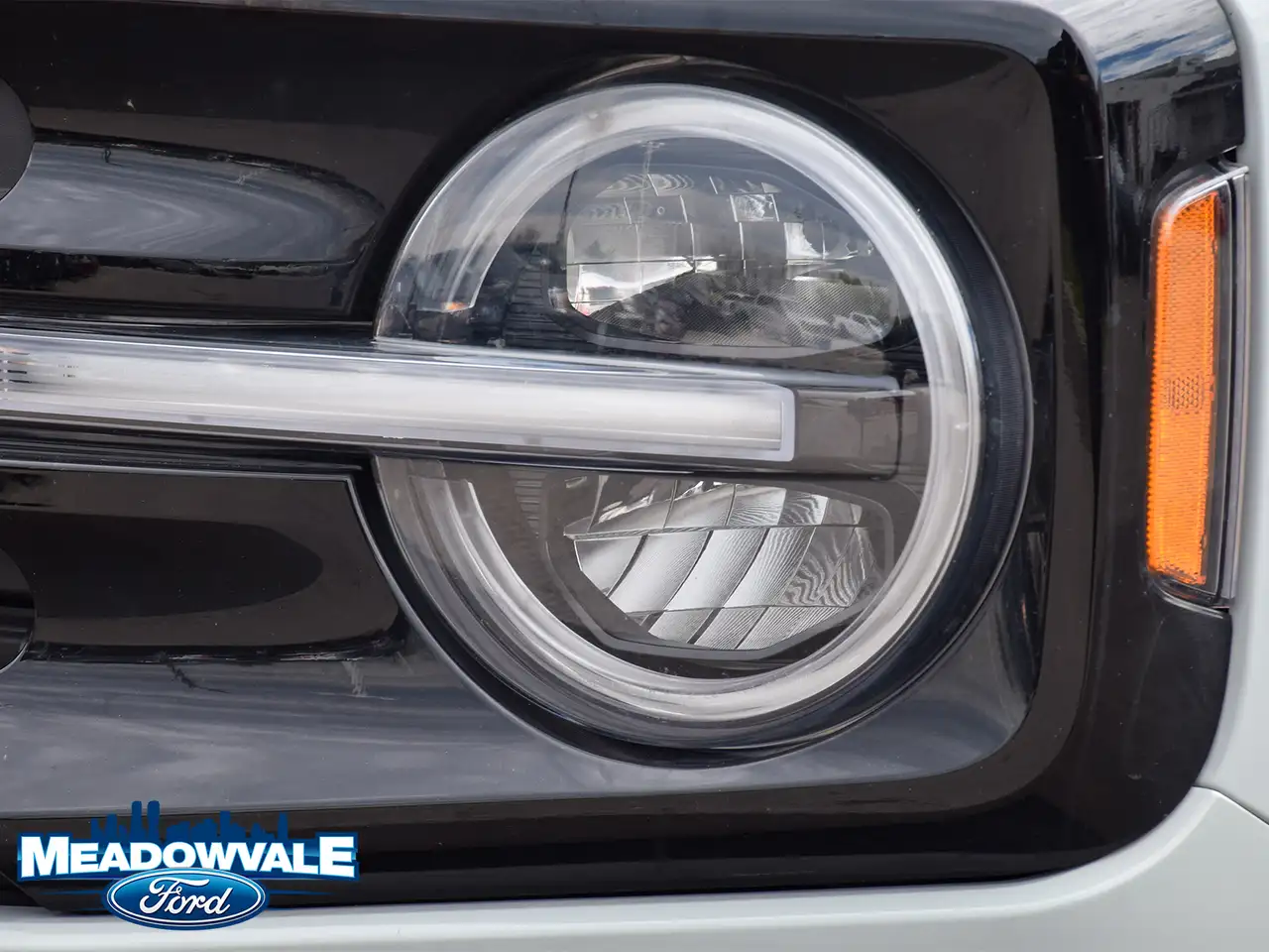 Ford Bronco - Image 3