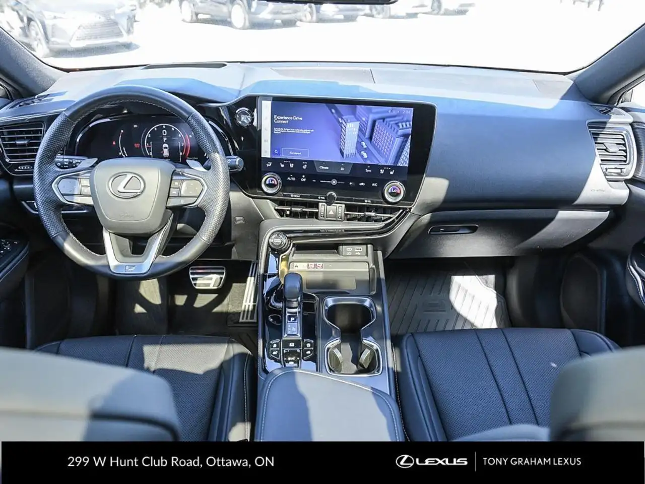 Lexus NX 350 - Image 27