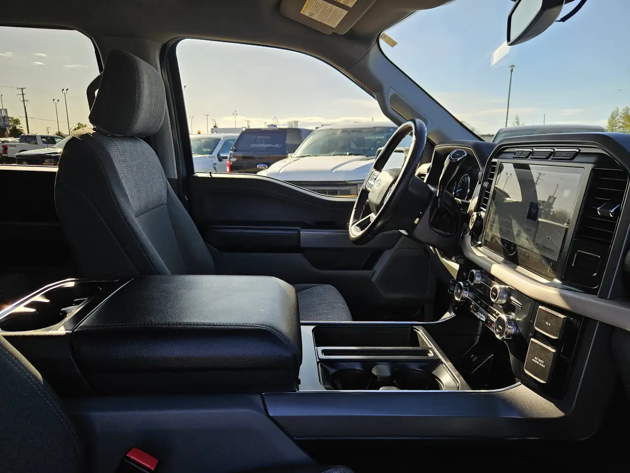 Ford F-150 - Image 31