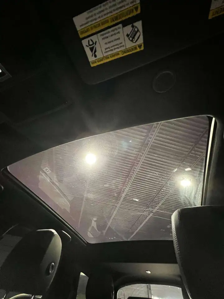 Land Rover Discovery Sport - Image 13