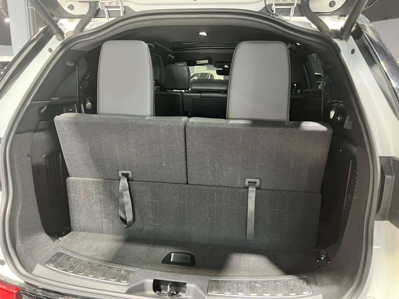 Land Rover Discovery Sport - Image 16