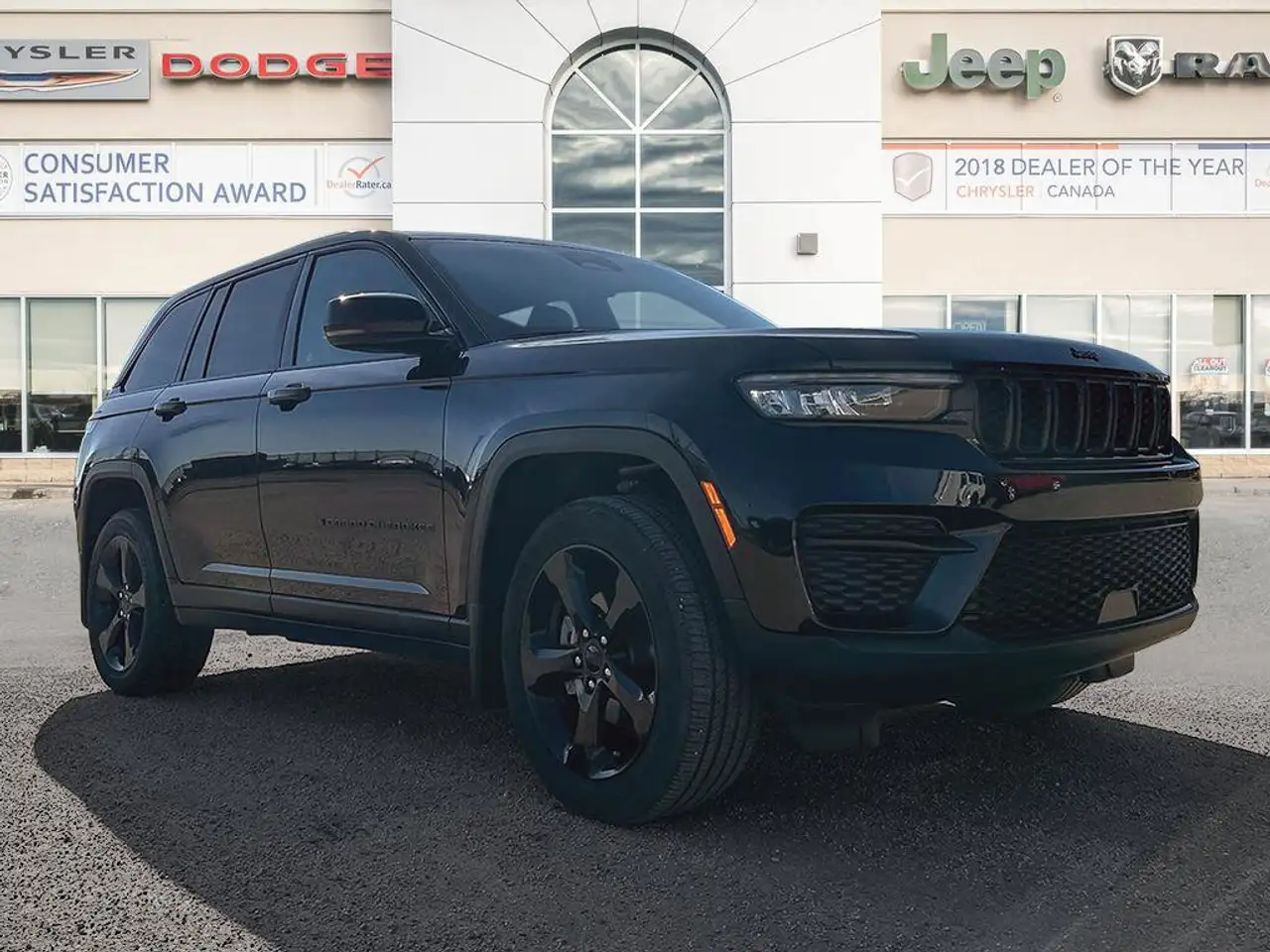 Jeep Grand Cherokee - Image 9