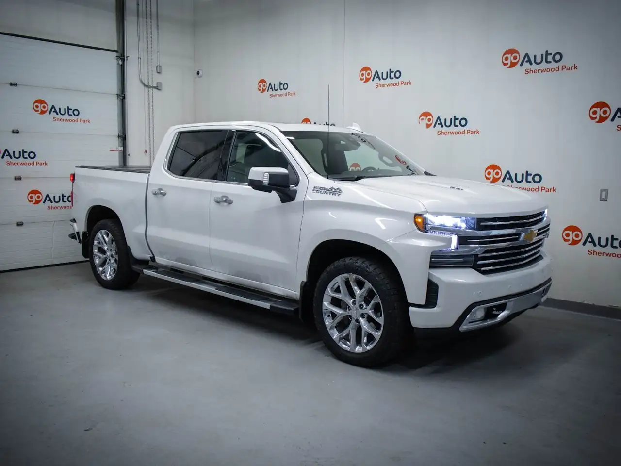 Chevrolet Silverado 1500 - Image 1