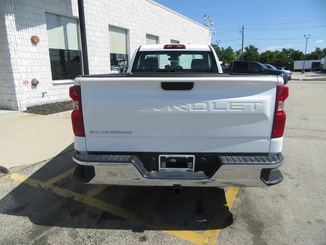 Chevrolet Silverado 1500 - Image 7