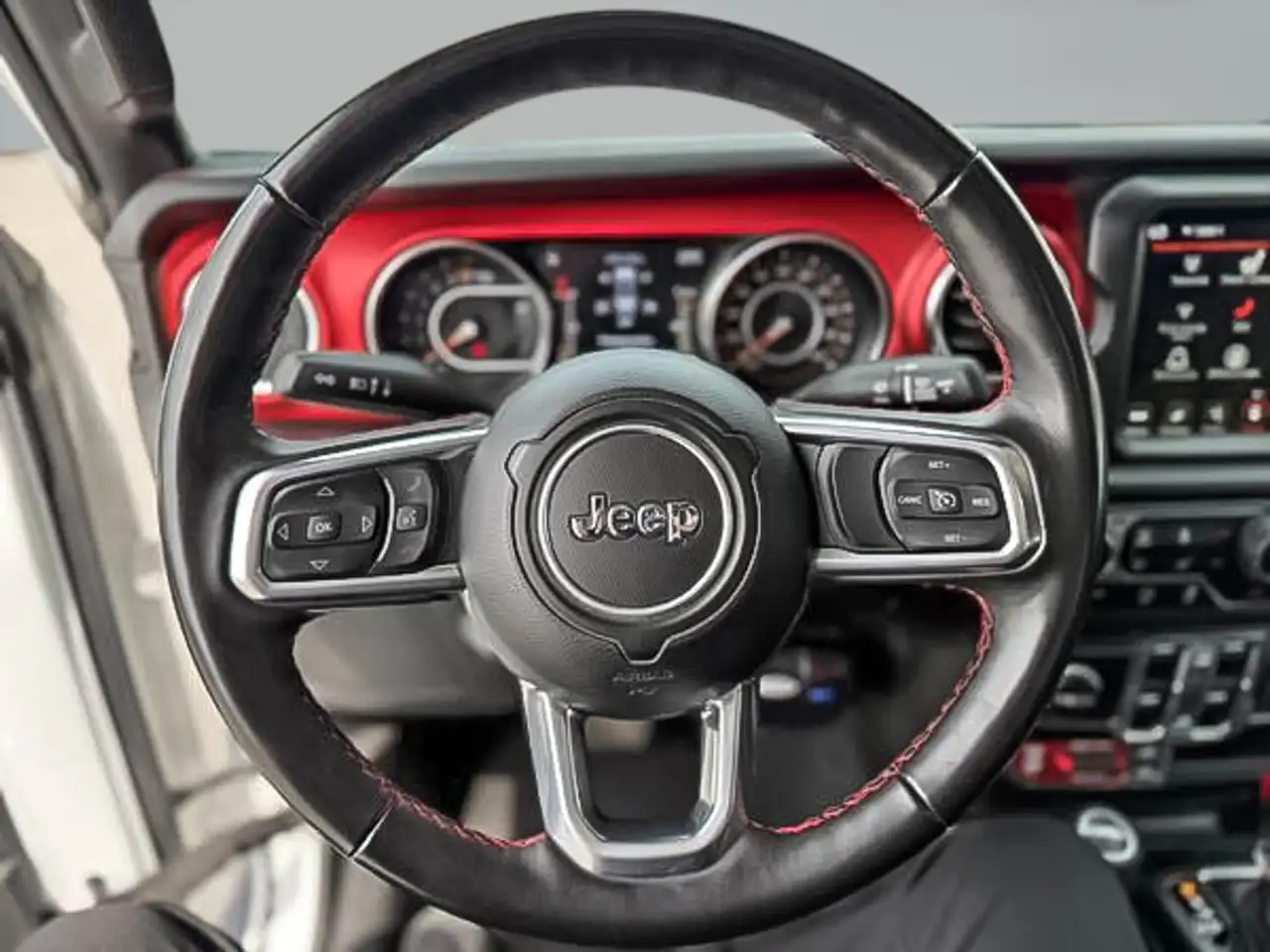 Jeep Gladiator - Image 10