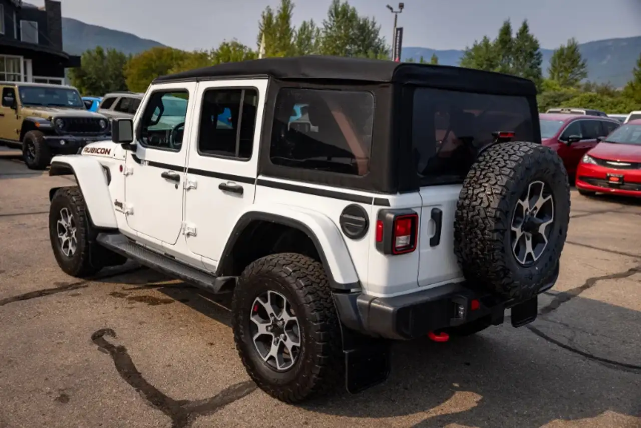 Jeep Wrangler - Image 23