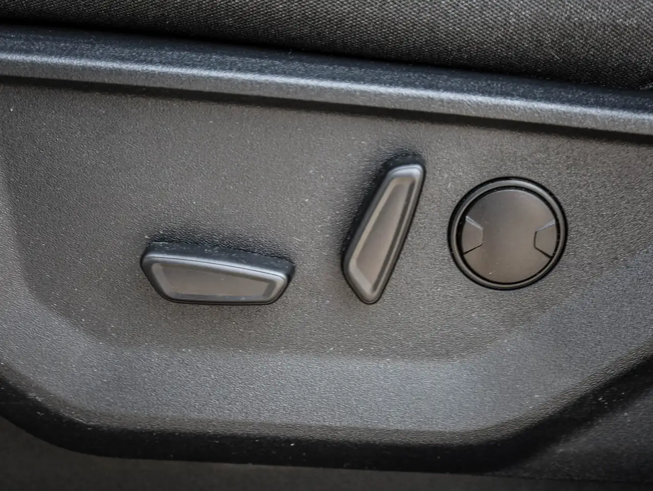 Ford F-150 - Image 14