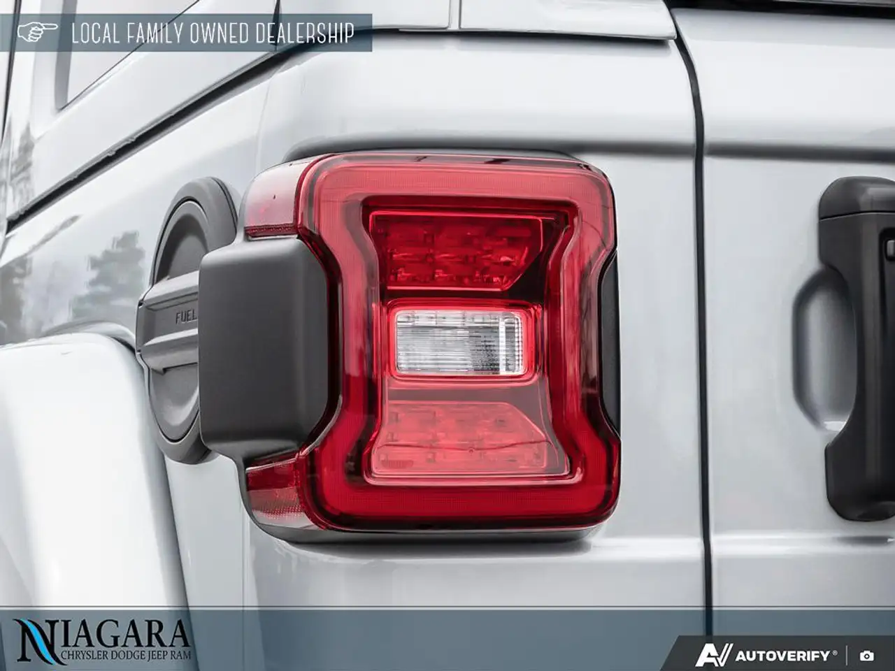 Jeep Wrangler - Image 12