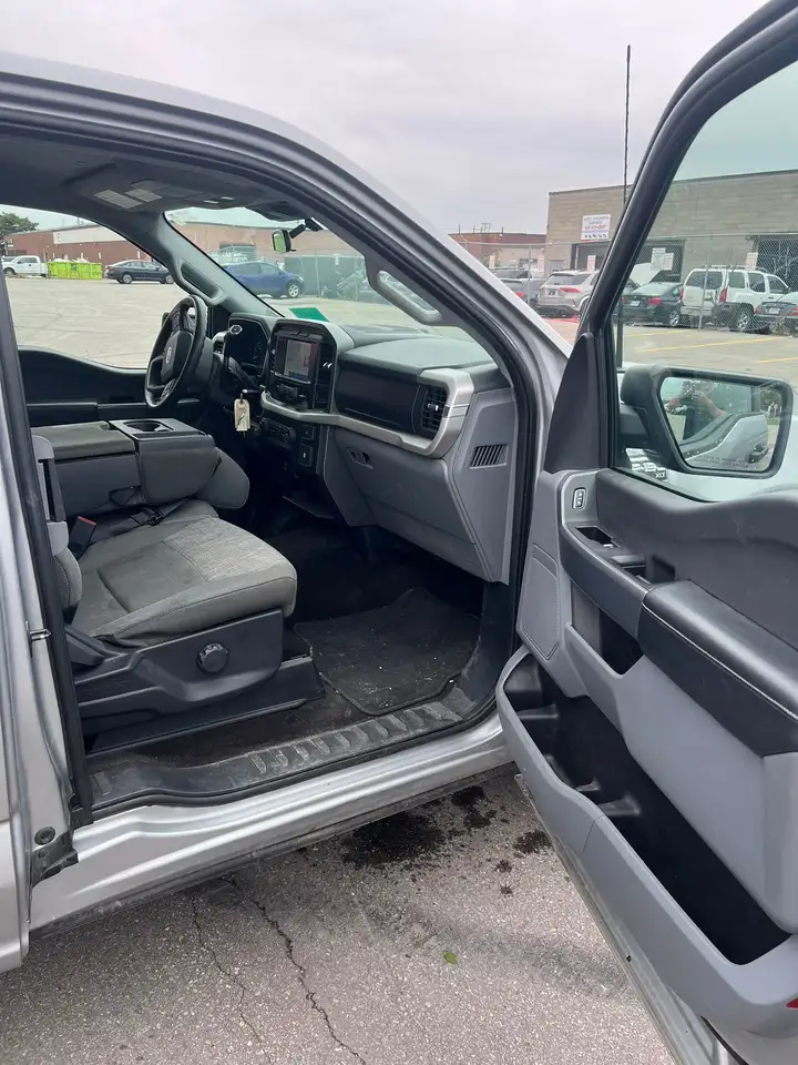 Ford F-150 - Image 17