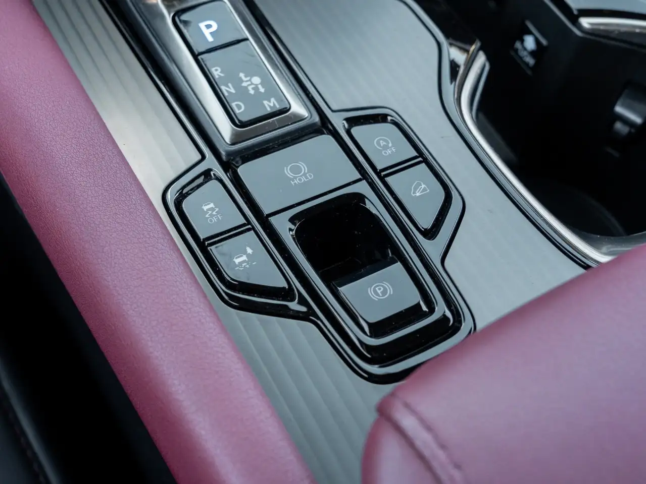 Lexus RX - Image 19