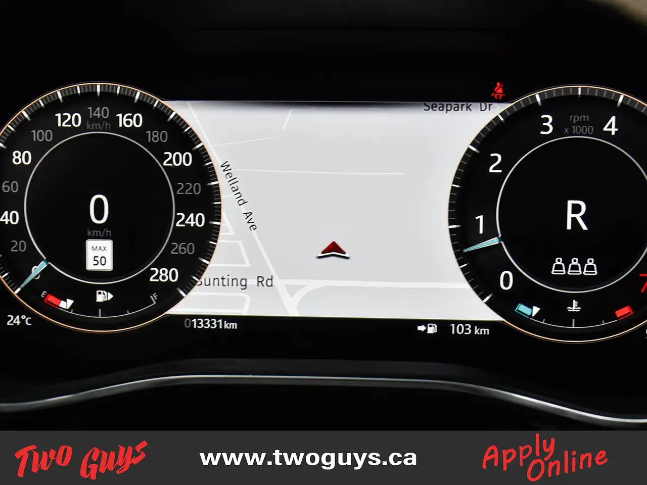 Jaguar F-Pace - Image 27