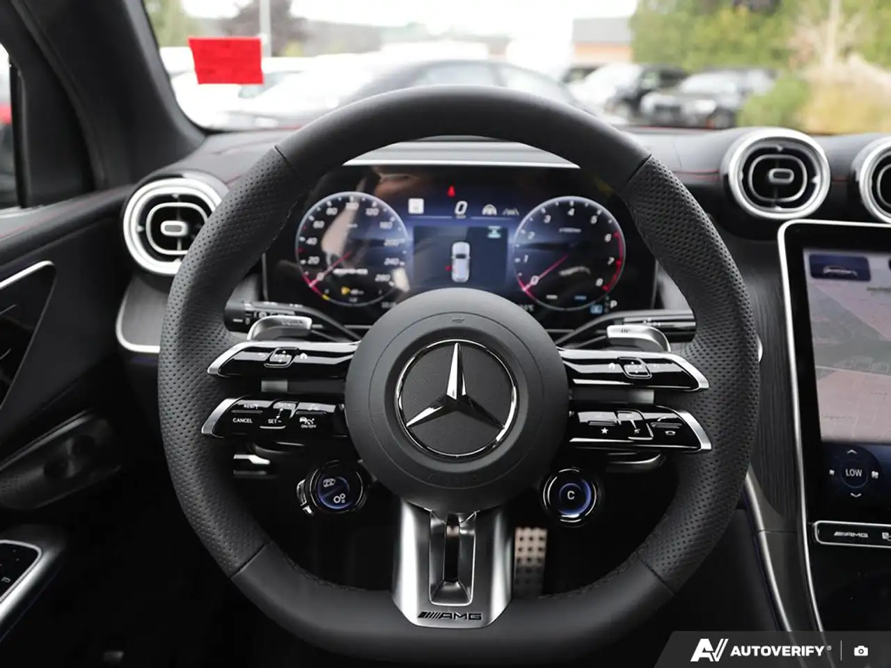 Mercedes-Benz GLC - Image 14