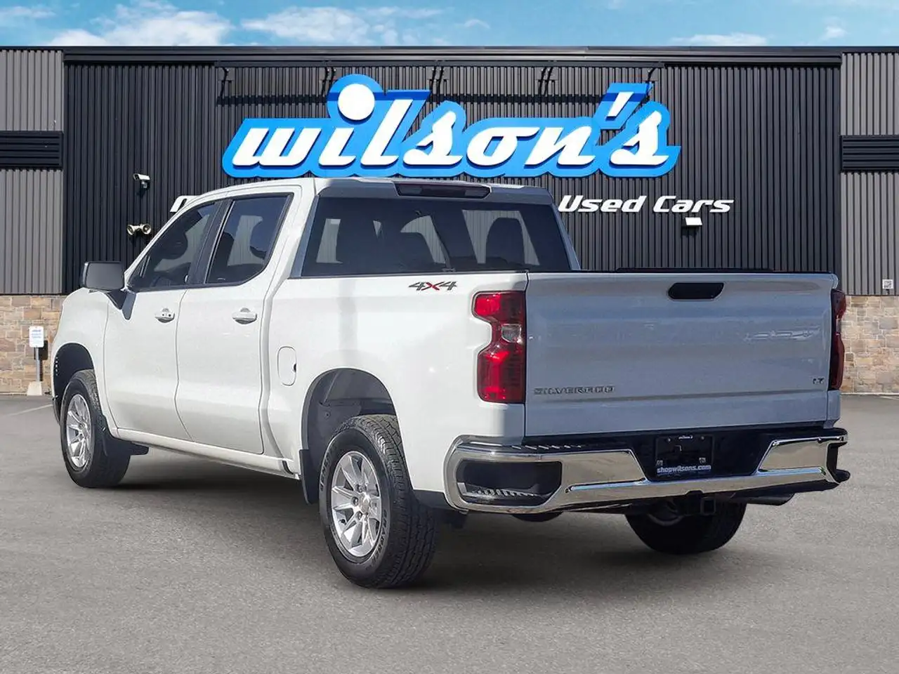 Chevrolet Silverado 1500 - Image 3