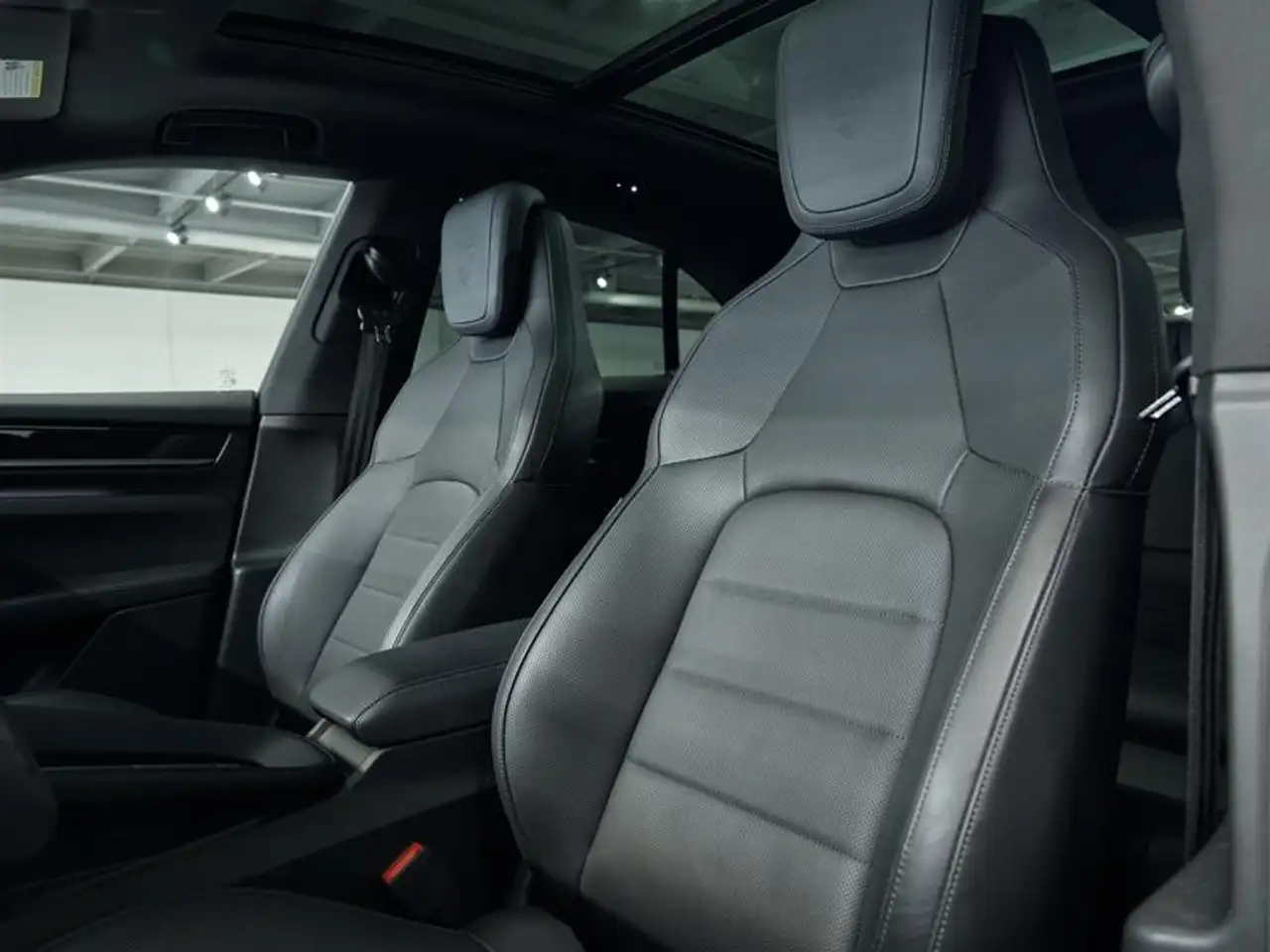 Porsche Macan - Image 20