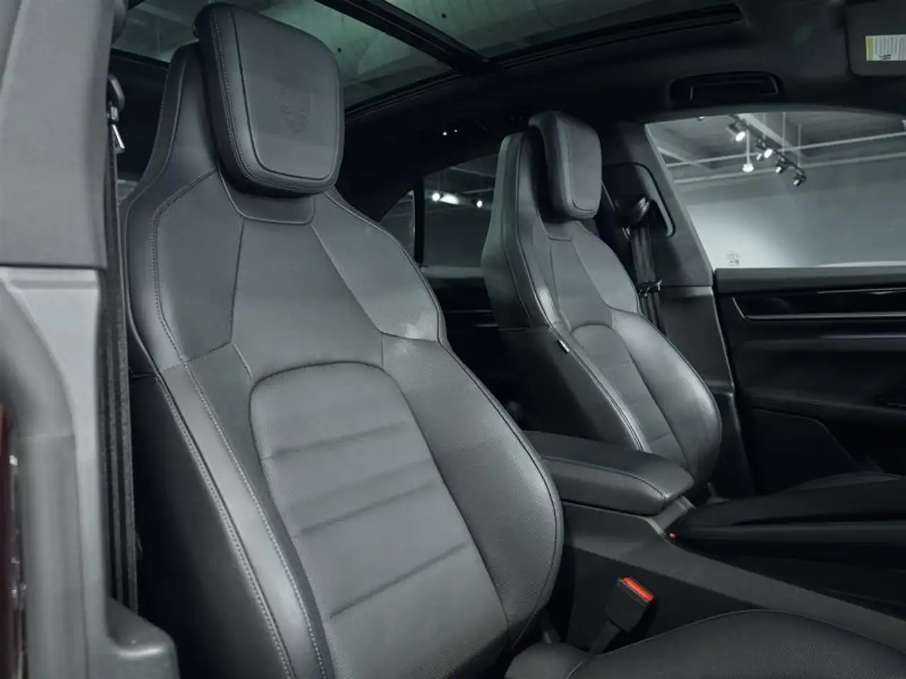 Porsche Macan - Image 23