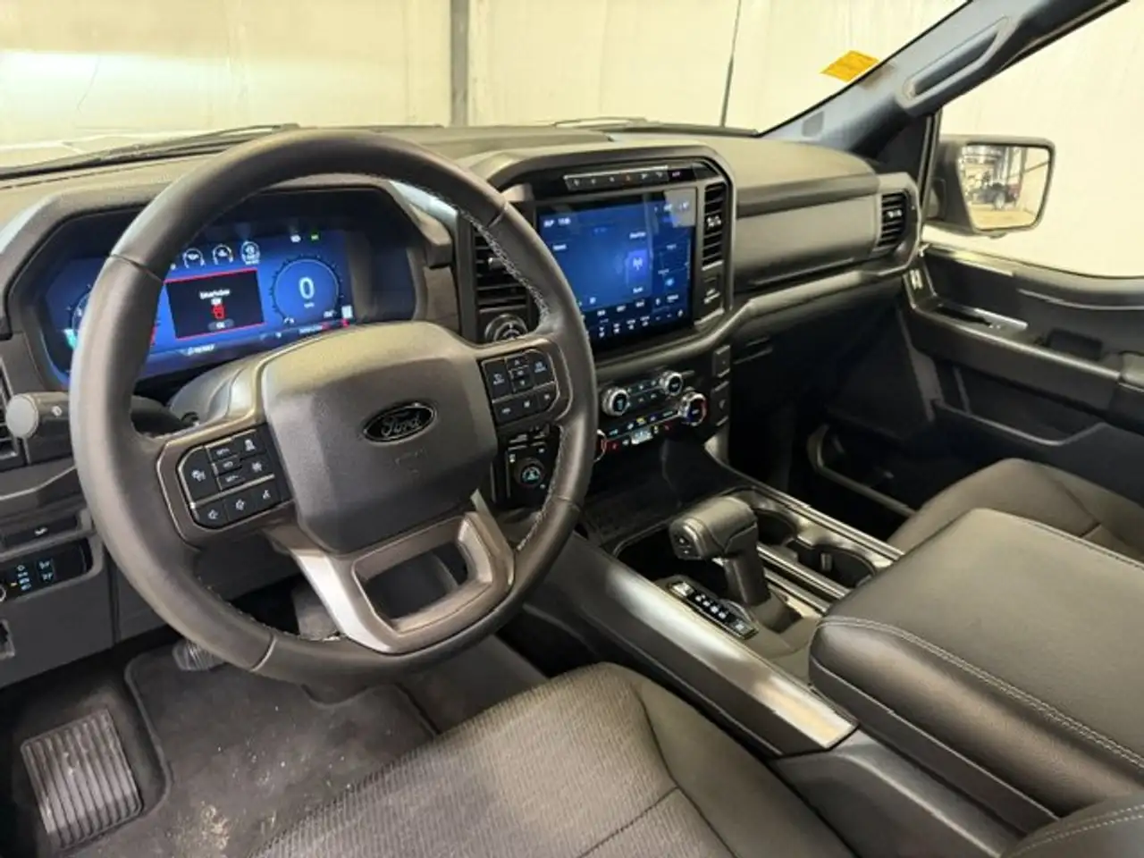 Ford F-150 - Image 13