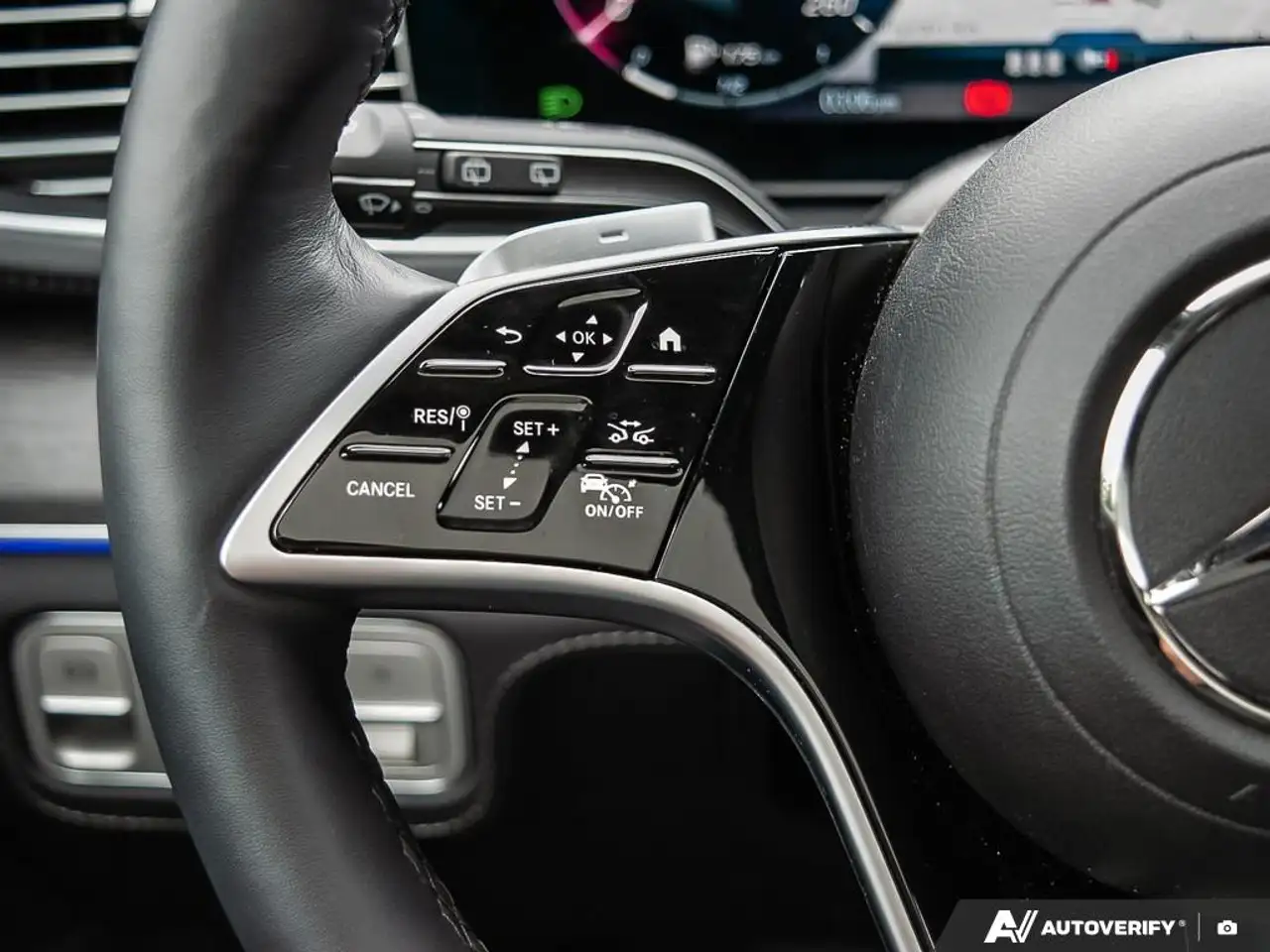 Mercedes-Benz GLE - Image 15