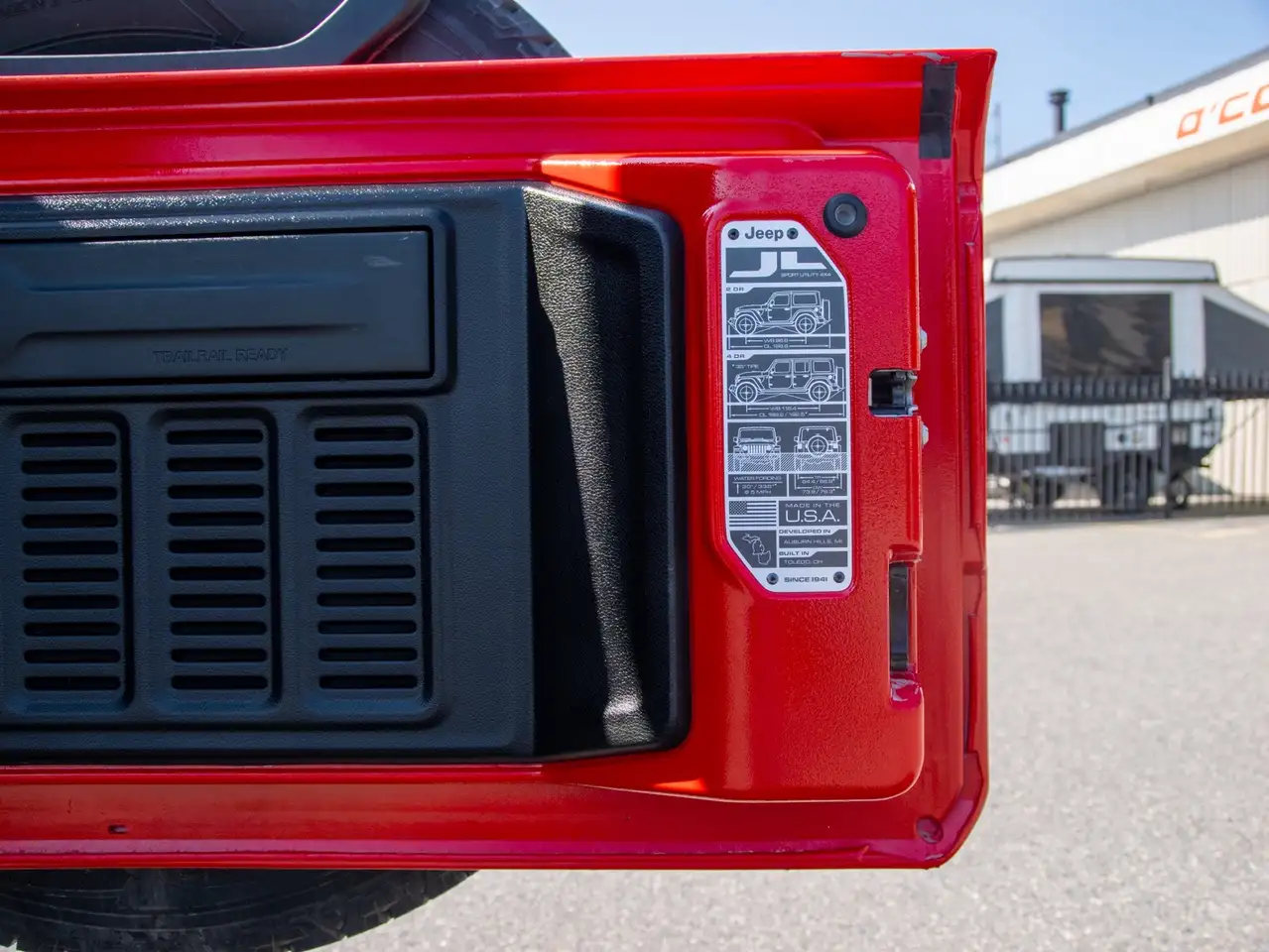 Jeep Wrangler - Image 13