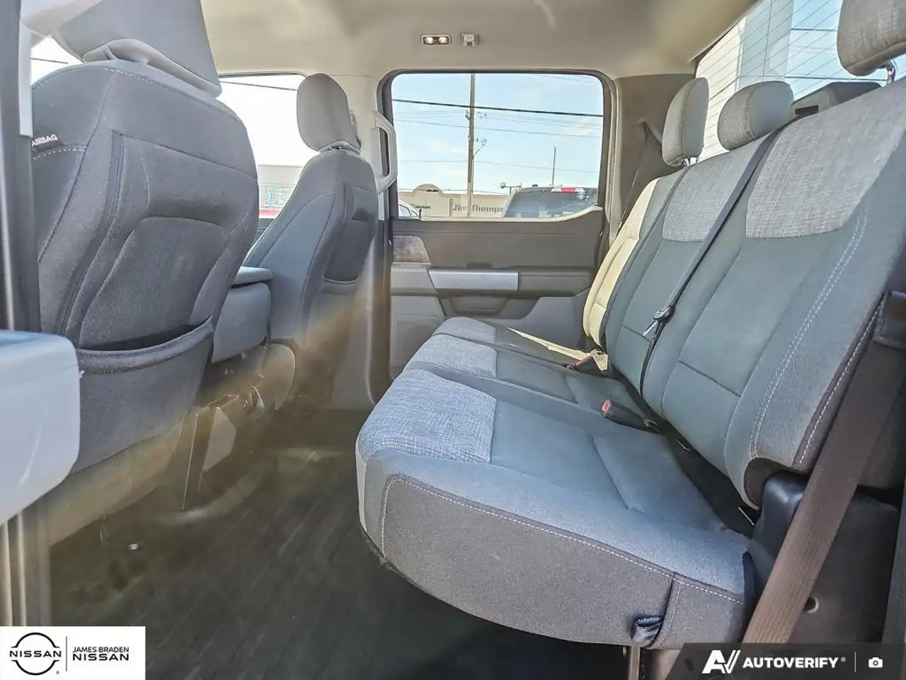 Ford F-150 - Image 22