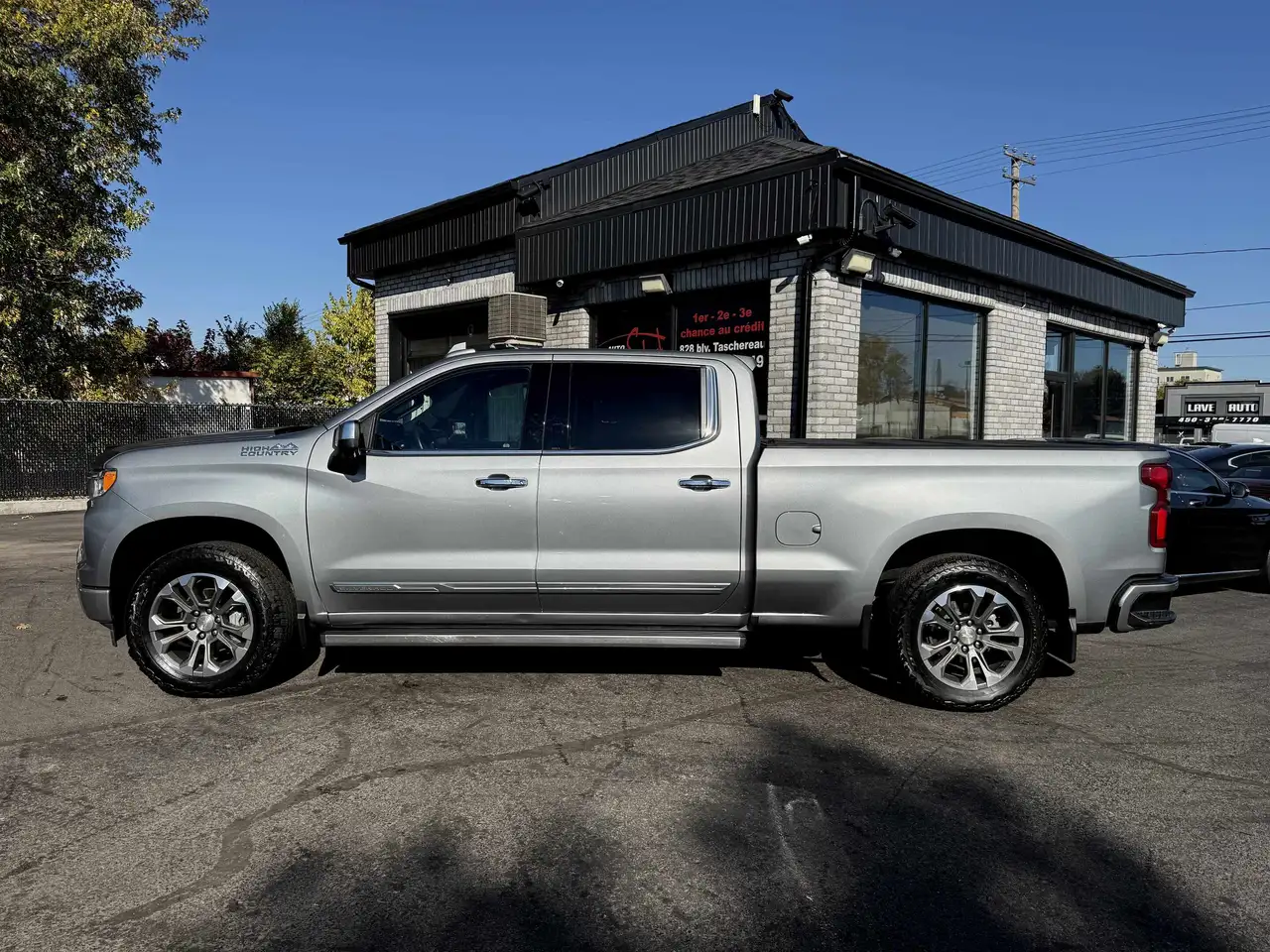 Chevrolet Silverado 1500 - Image 13