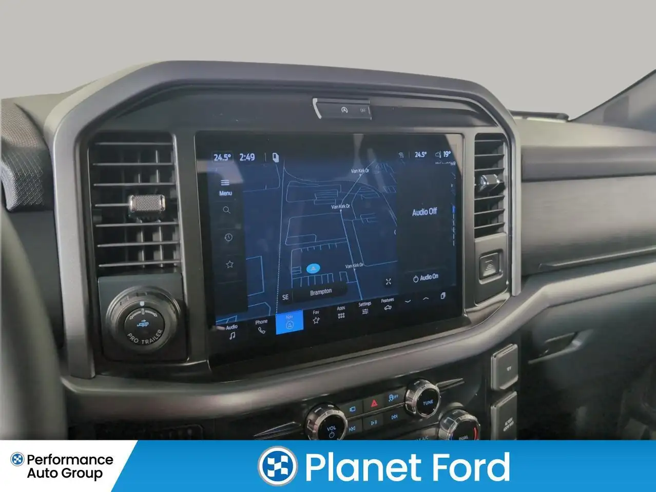 Ford F-150 - Image 23