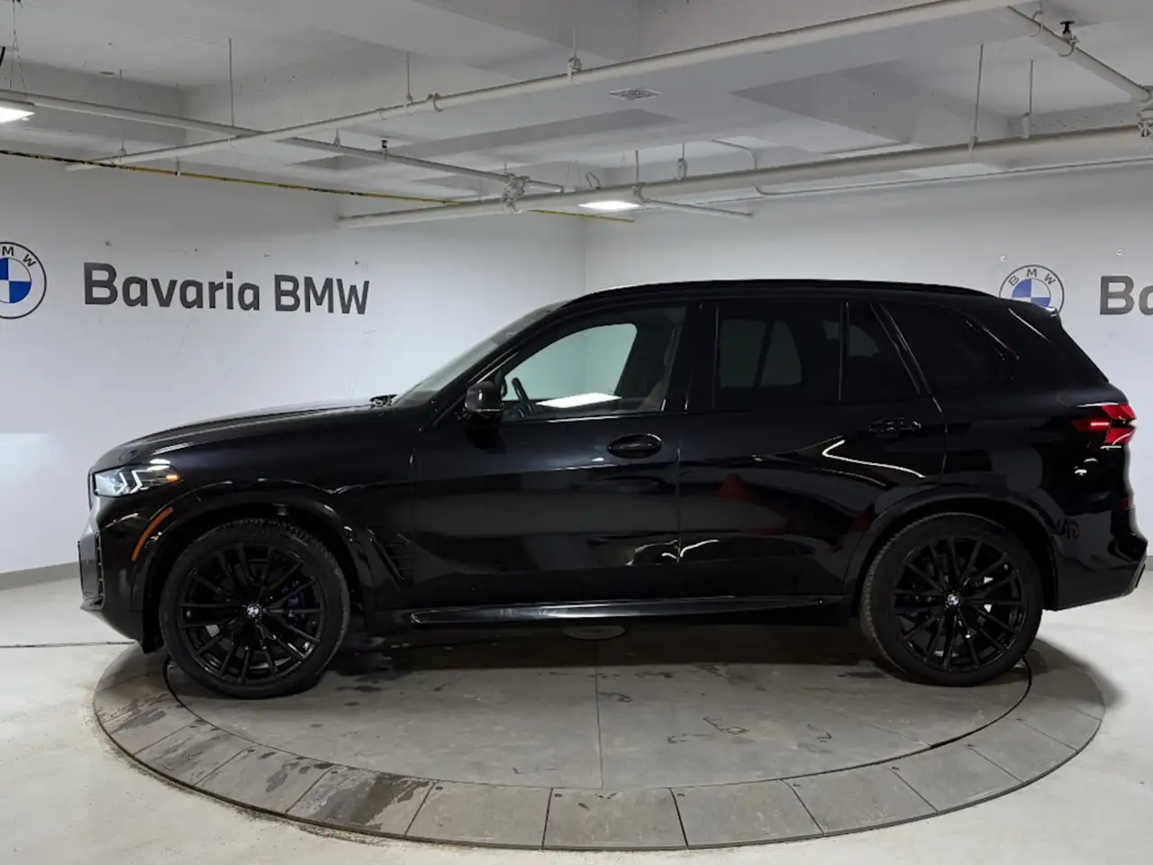 BMW X5 - Image 2