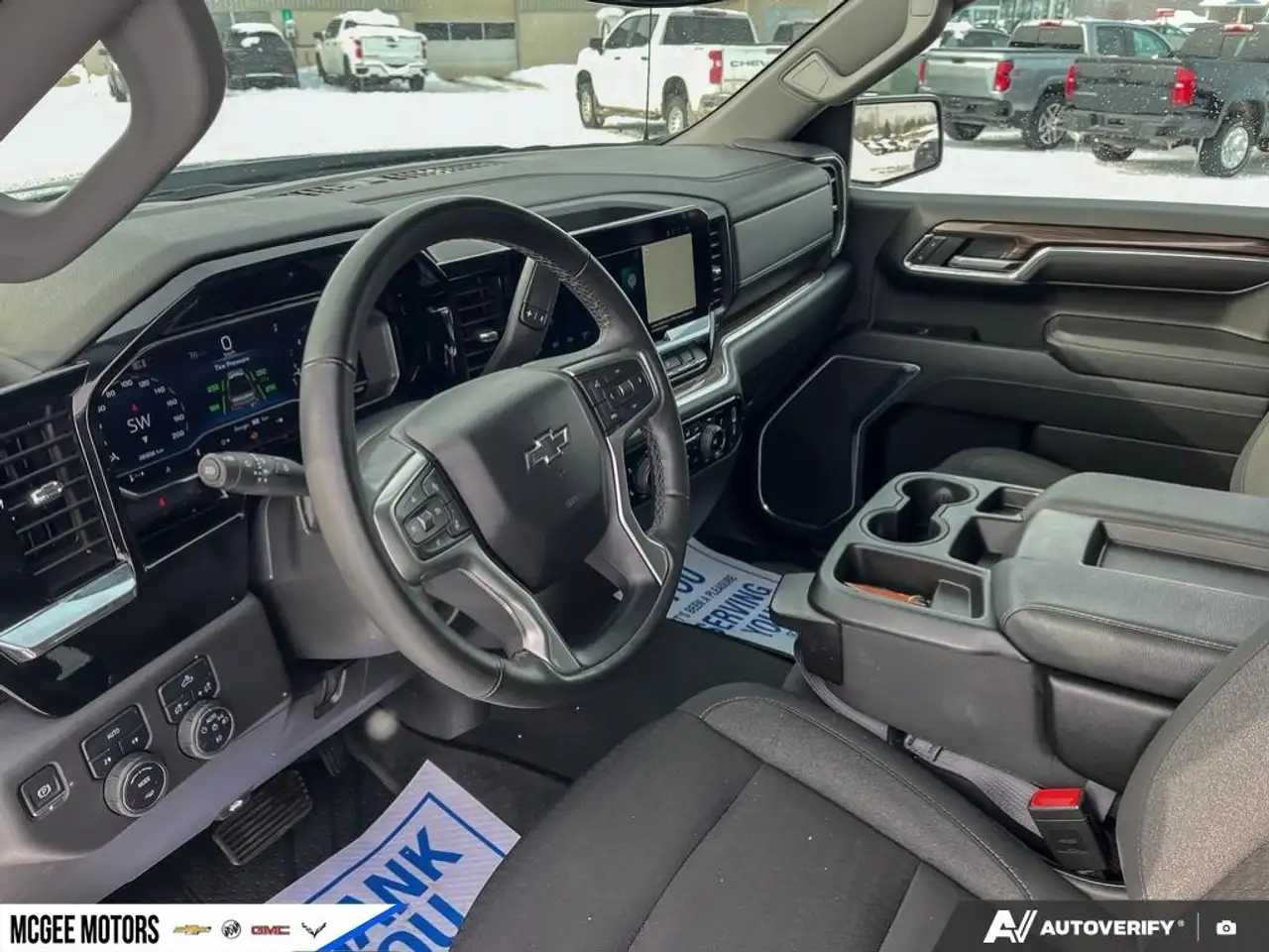 Chevrolet Silverado 1500 - Image 15
