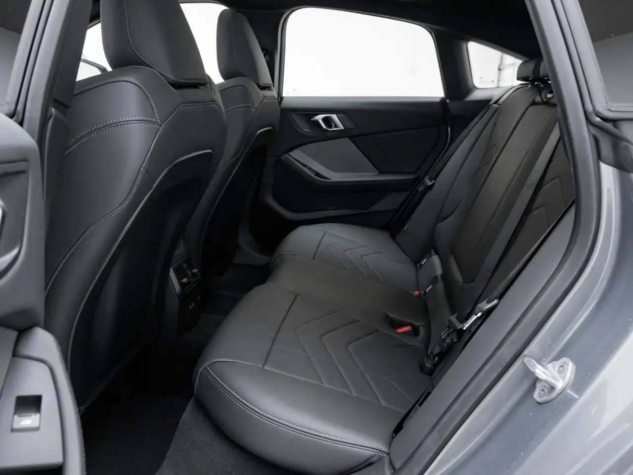 BMW 2 Series - Image 23
