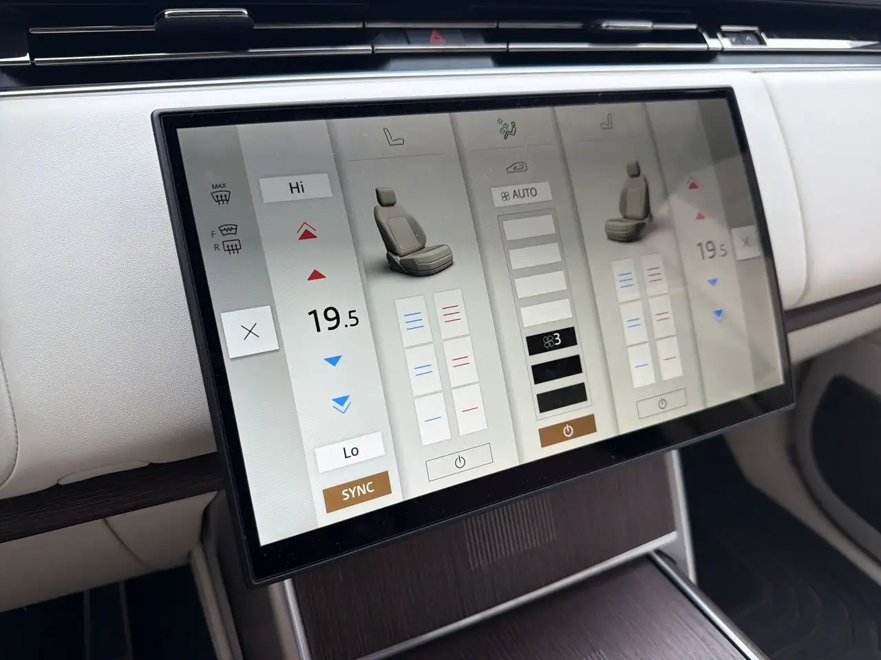 Land Rover Range Rover - Image 16